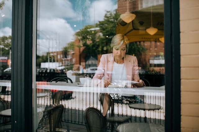Image of Theresa Lapensee, focusing on her residential operations notes.